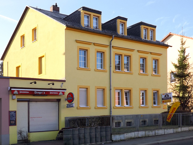 Hausfassade Steinbacher Str. in Dresden-Cotta