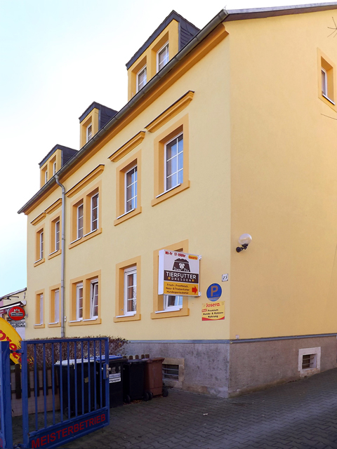 Hausfassade Steinbacher Str. in Dresden-Cotta